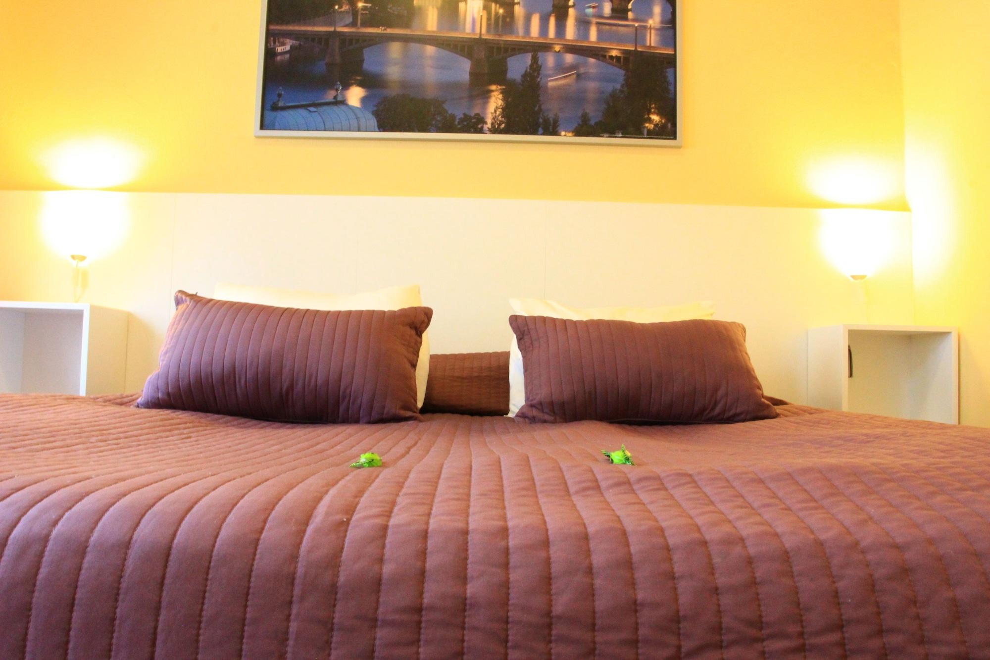 Lounge Crown 3* Praha